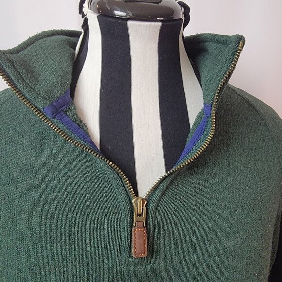 Vineyard Vines Men's Quarter-Zip Sweater (M) – Classic & Cozy! - Picture 9 of 12